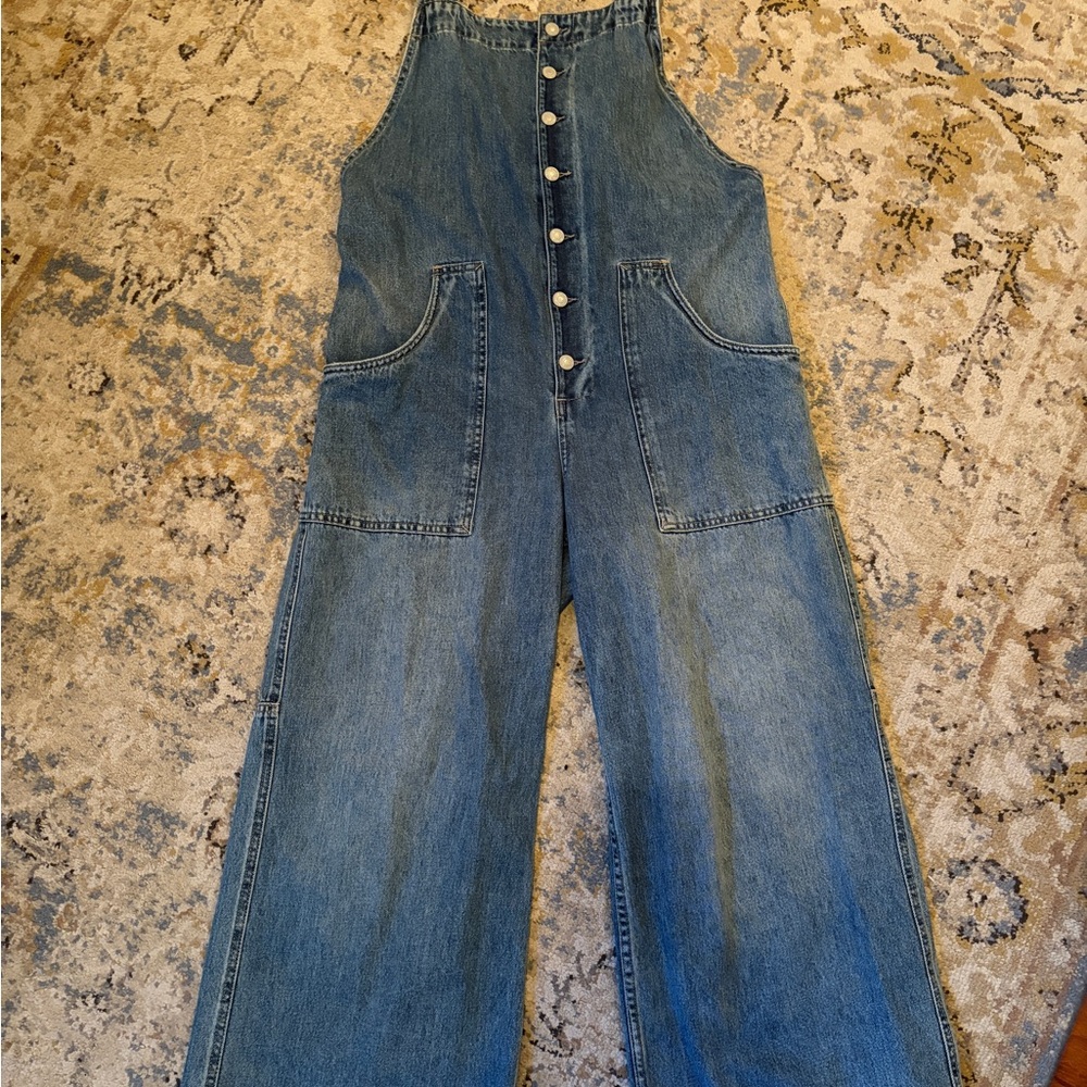 FREE PEOPLE WE THE FREE WIDE LEG OVERALLS JUMPER SIZE MEDIUM